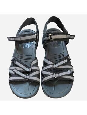 Skechers Women's Black and Grey Sandal